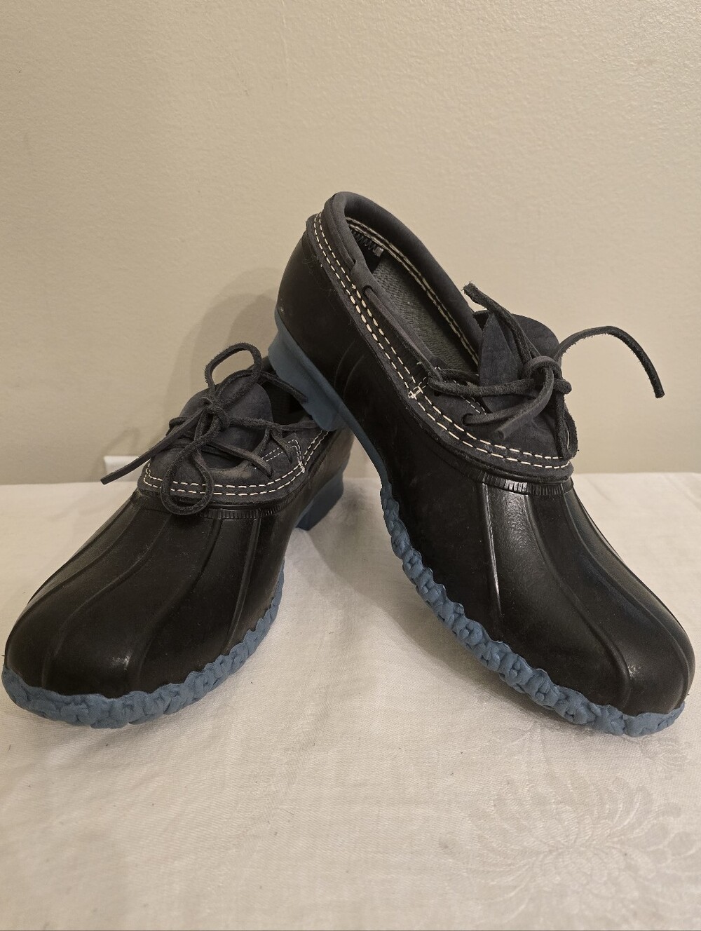 L.L.Bean Rubber Mocs Black with Blue Outsoles Size 11M -New Without Tags